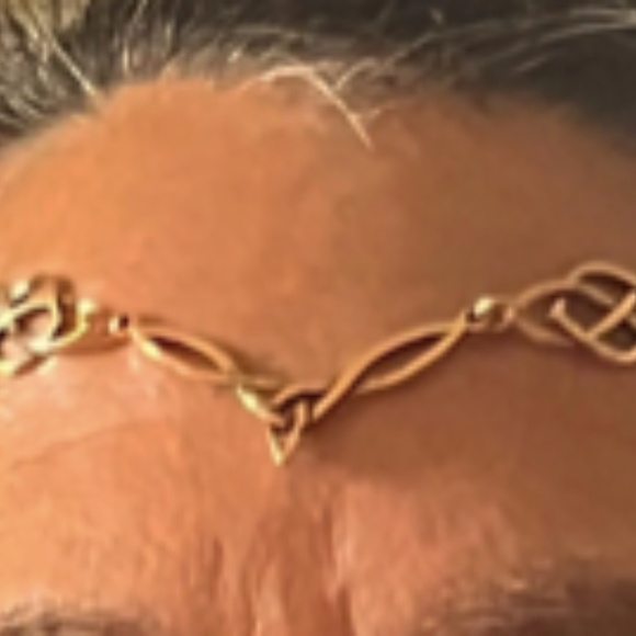 Celtic tiara in gold delicate design - Picture 10 of 12